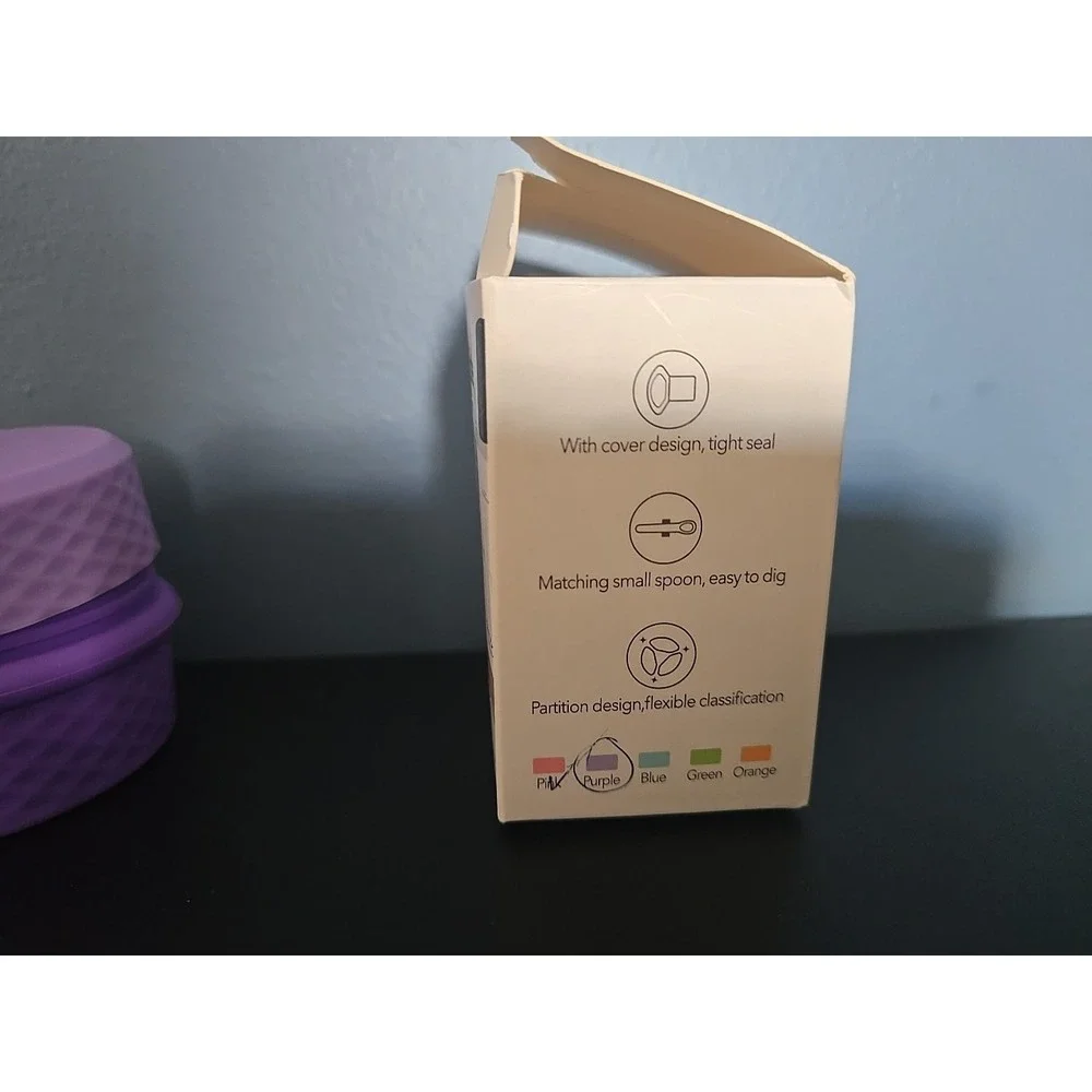 The Unbranded Brand travel silicone